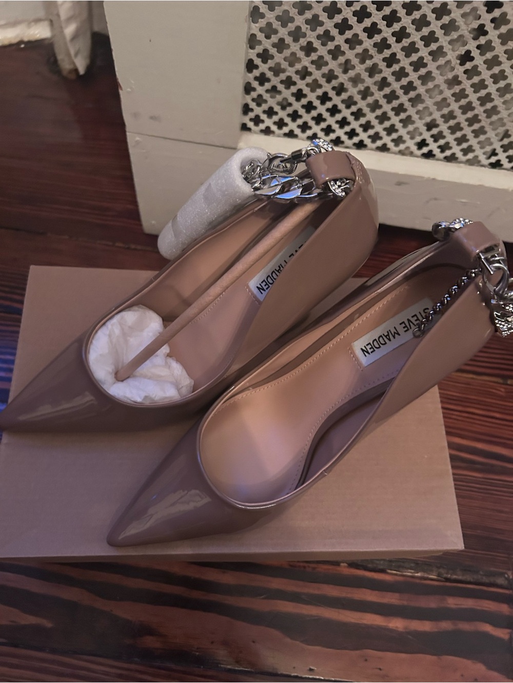 Steve Madden Nude Taupe Patent Pointed Pumps with Chain Ankle Strap